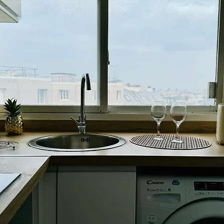 Апартаменты Cosy Flat With View